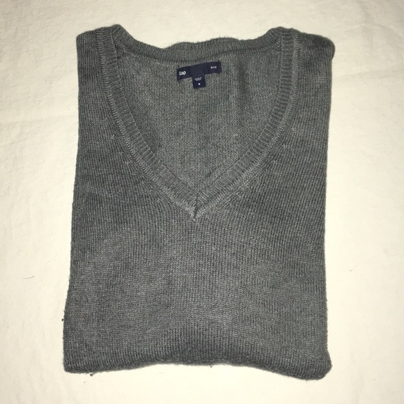 Nice dark gray Gap Luxe sweater! - Picture 2 of 3